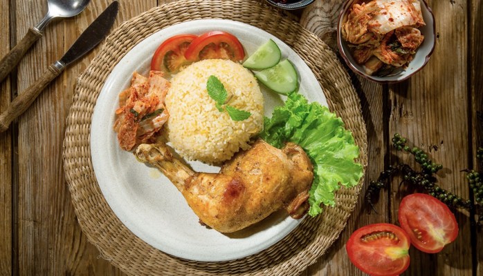 Cơm Gà Xối Quán - Nguyễn Khuyến