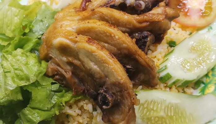 Anh Ba - Cơm Gà Xối Mỡ - Phan Huy Ích