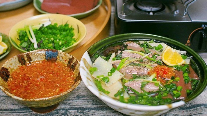 Gà Ủ Muối & Vịt Quay Tâm Tươi