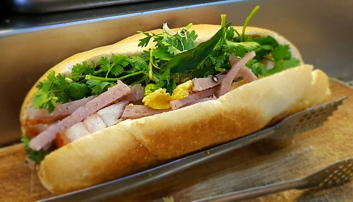 Bánh Mì Vân Anh - 36 Nguyễn Cửu Vân