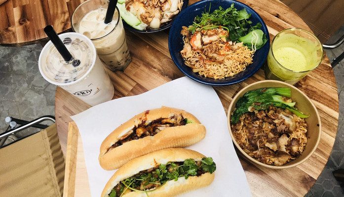 Xá Xíu Gia Truyền - 124 Trần Phú