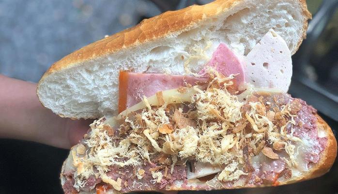 Bánh Mì Oanh - Lý Tự Trọng