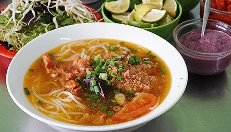 Bà Hồng - Bún Riêu Cua