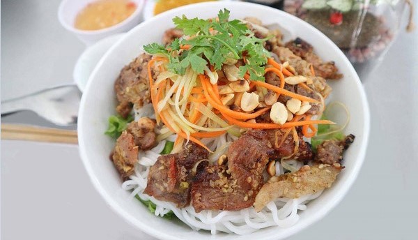 Bún Thịt Nướng Dì Bảy
