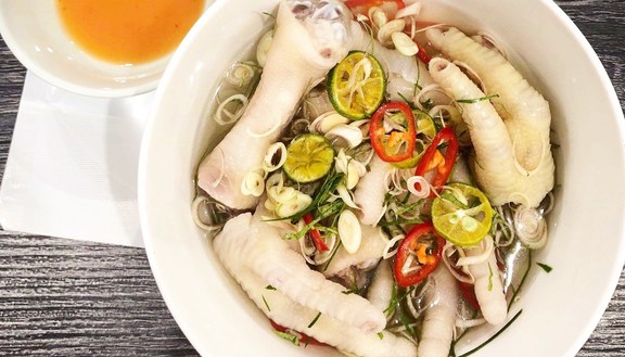 Bếp Bà Nhân - Chân Gà Sả Ớt Online