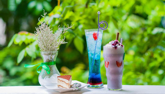 Timeline Coffee - Cầu Giấy