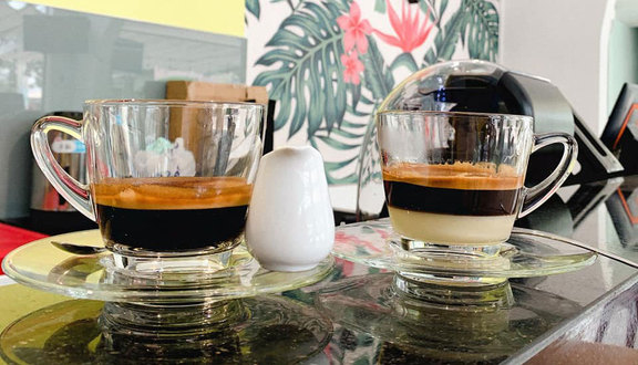 Cung Đình Cafe