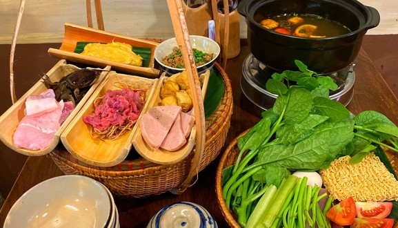 Tám Riêu - Bún Riêu & Lẩu Cua Đồng