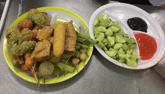 Ăn Vặt A Mà - Bùi Viện