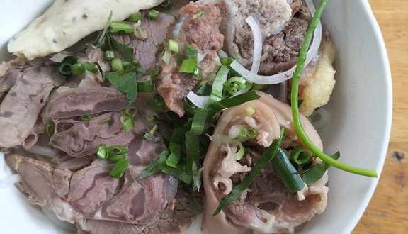 Bún Bò Huy - Nhất Chi Mai