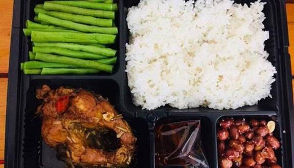 Cơm Ngon Nhà Làm - Giáp Bát