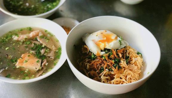 Út Tiêu - Bún Nước Mì Trộn