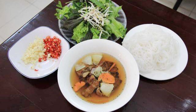 Mạnh Thành - Bún Chả Hà Nội - Phan Văn Trị