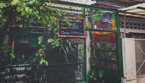 Ông Chú Cuối Hẻm Coffee