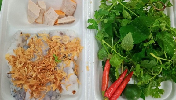 Anh Quân - Bánh Cuốn Nóng, Gà Tần, Xôi & Trứng Vịt Lộn - Hoàng Quốc Việt