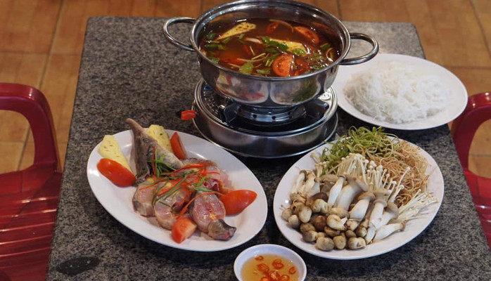 Lẩu Cá Tầm Ngư Sơn