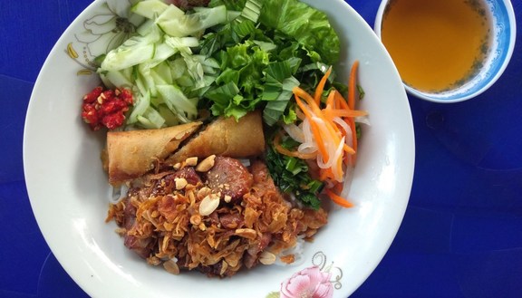 Bún Thịt Nướng & Bánh Ướt- Thạch Lam