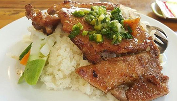 Cơm Tấm Cô Ba - Phổ Quang