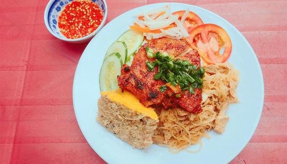 Cơm Tấm Mai - Tạ Quang Bửu