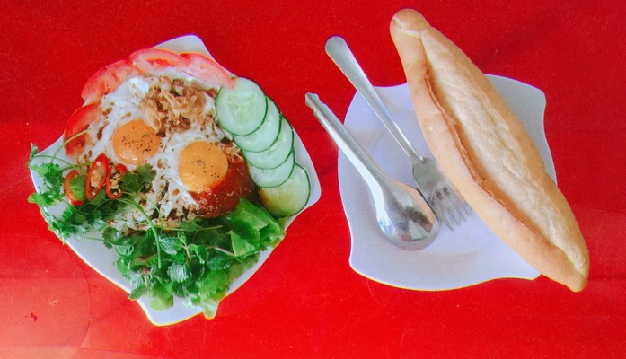 Quán Số 1 - Bún Bò Xào Mắm Me & Ốp La Xíu Mại