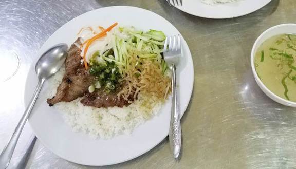 Quán Cơm Kim Châu