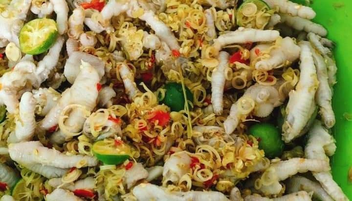 Huy Hoàng - Chân Gà Sả Tắc