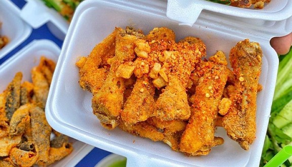 Chân Gà Xóc Muối Ăn Là Ghiền - Quận 4