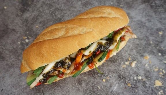 Mr Chick - Bánh Mì Gà & Xôi Gà