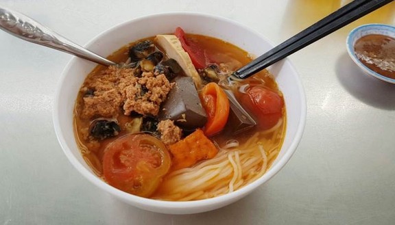 Bún Riêu Cô Oanh