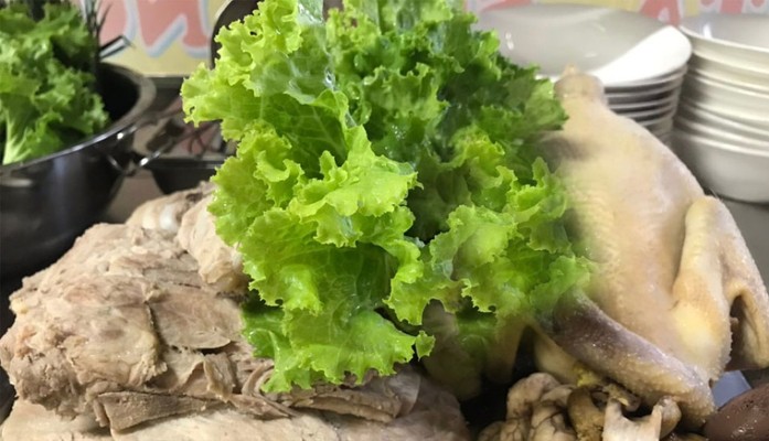 Trung Nhân - Hủ Tiếu Mì Gà Ta - Kinh Dương Vương