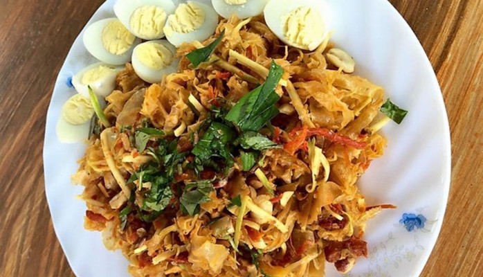 Còi - Bánh Tráng Trộn - Đường Số 10