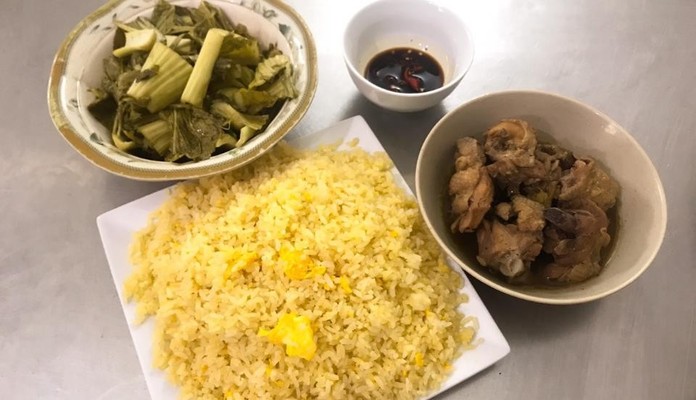 Nhà Hàng Hương Giang - Tống Duy Tân