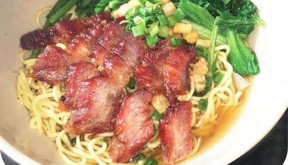 Quán Quay Ngon - Cơm, Hủ Tiếu & Mì Vịt Tiềm - Phú Nhuận