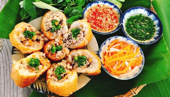 Dì Tám - Bánh Mì Hấp - Món Ăn Sáng