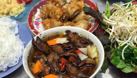 Hà Anh - Bún Chả Nem