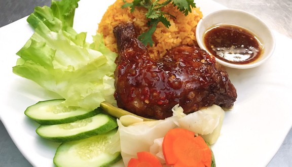 Saigon Com - Cơm Gà Xối Mỡ