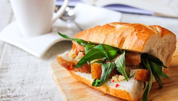 Bánh Mì Ơi - Trần Quốc Hoàn
