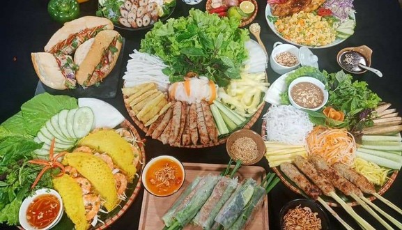 Nem Nướng Hùng Việt
