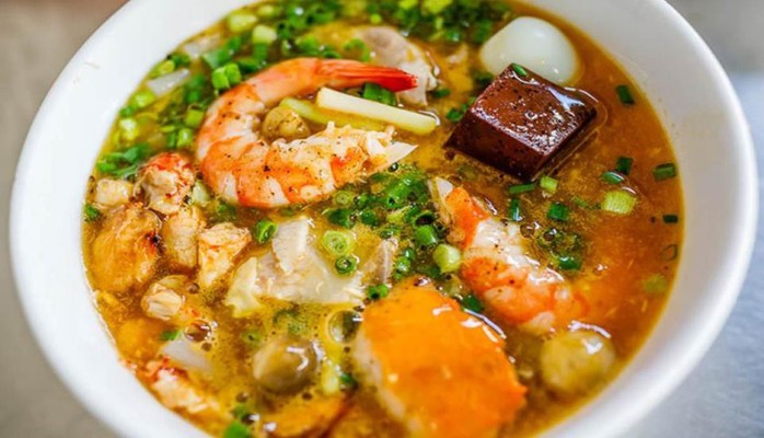 Ghiền Quán - Bánh Canh Cua & Hủ Tiếu Thập Cẩm - Bàu Cát