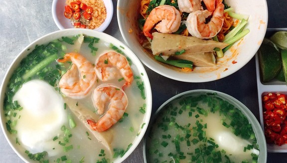Út Thơ - Bún Nước Tôm Bò & Mì Trộn