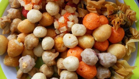 Mì, Trà Sữa & Ăn Vặt - Tô Ngọc Vân