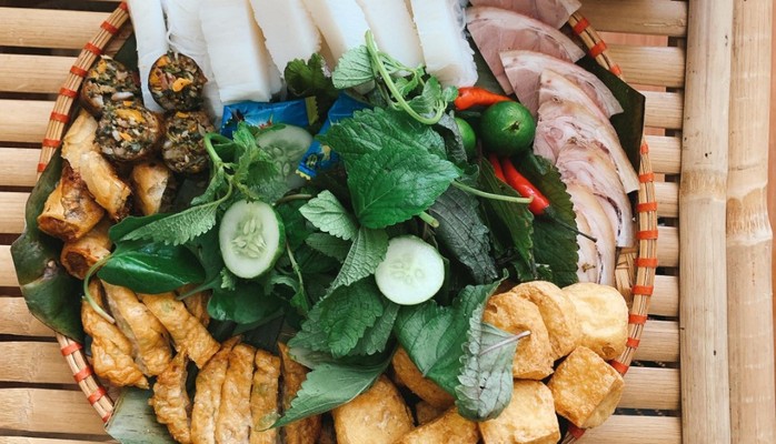 Nhà Mẹt - Bún Đậu & Mì Trộn Lòng Đào