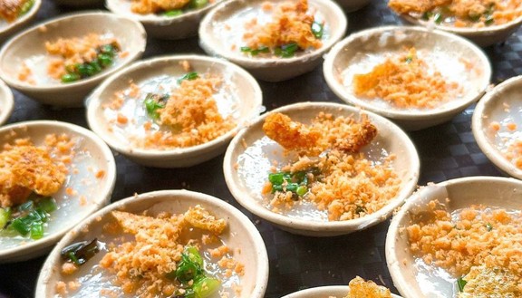 Thùy - Bánh Bèo