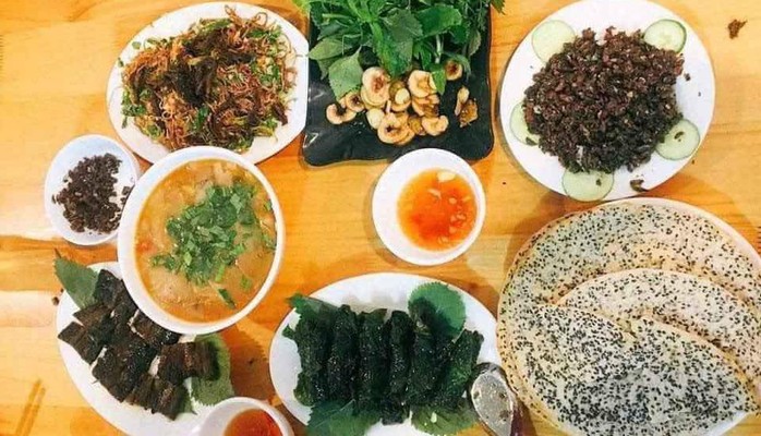 Lươn Đồng Xứ Nghệ - Trần Phú