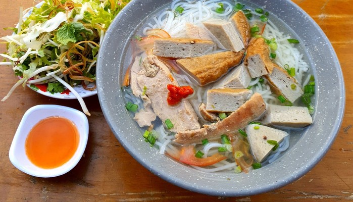 Miền Trung Quán - Bún Chả Cá Nha Trang