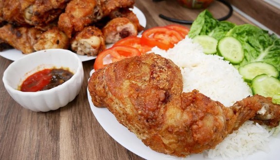 Cơm Gà Bảo Ngọc