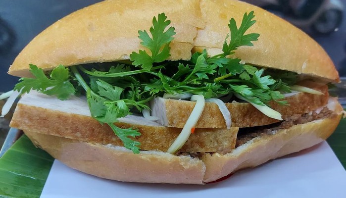 Dũng Hạnh - Bánh Mì Chả Nóng - Nhân Hòa