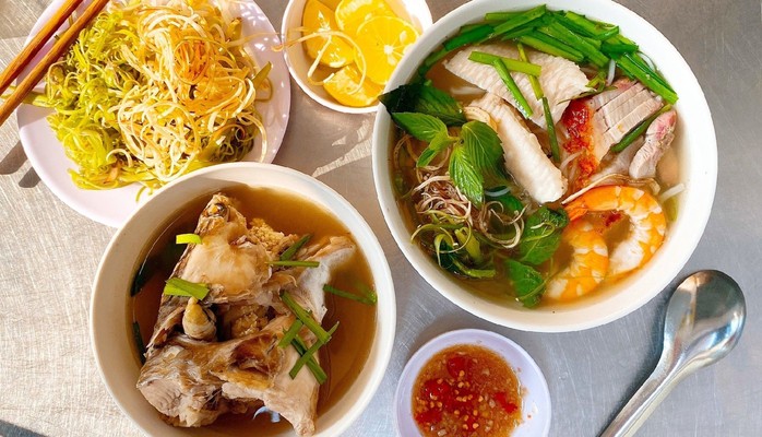 Cô Út - Bún Nước Lèo Sóc Trăng
