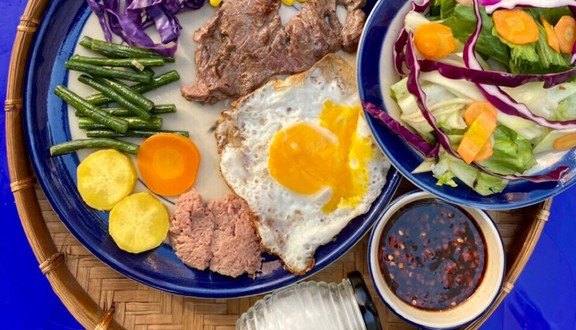 Nhà Quê - Cháo Lòng, Bún Đậu & Cơm Trưa