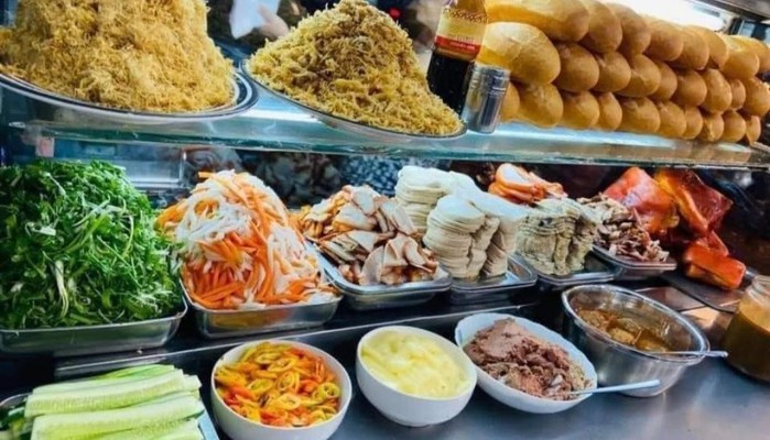 Bánh Mì Omely